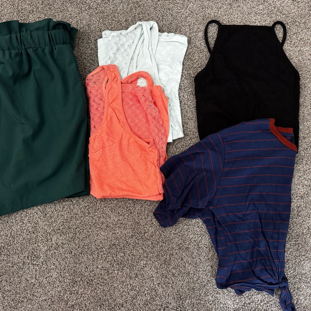 Women’s medium bundle